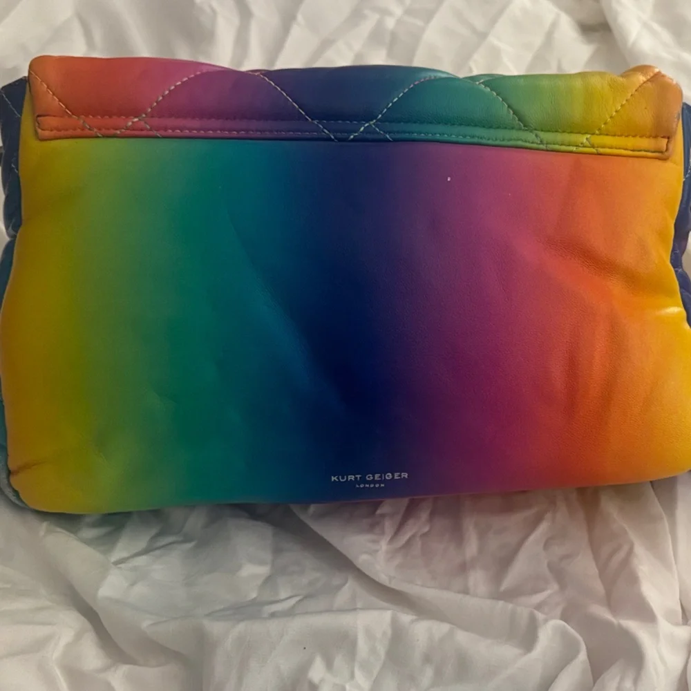 Kurt Geiger Multicolor Quilted Shoulder Bag - Picture 2 of 8